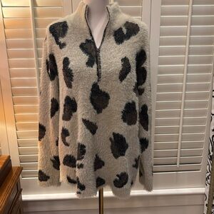 Long sleeve 1/2 zip fuzzy sweater